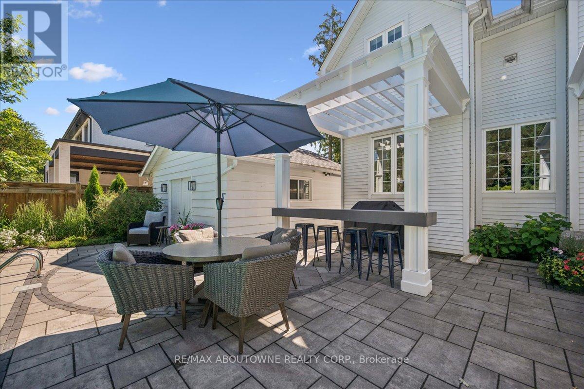 489 Rebecca Street, Oakville, Ontario  L6K 1K8 - Photo 42 - W13494740
