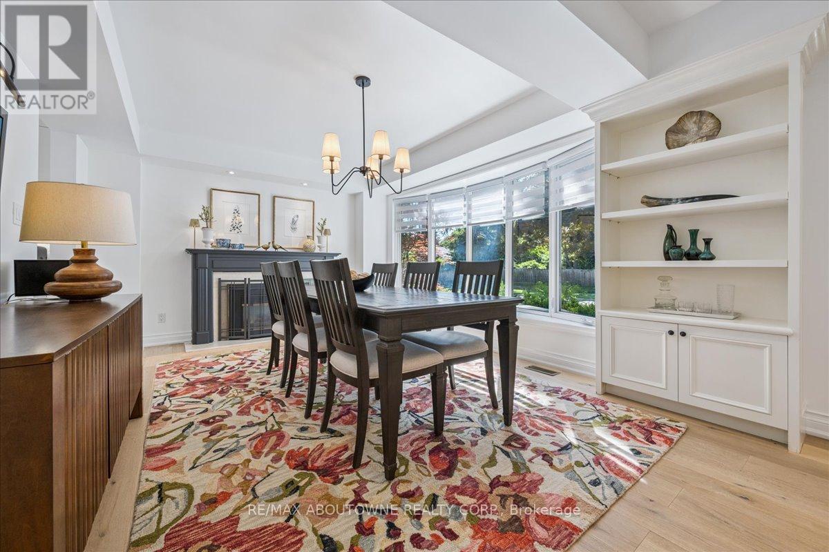 489 Rebecca Street, Oakville, Ontario  L6K 1K8 - Photo 6 - W13494740