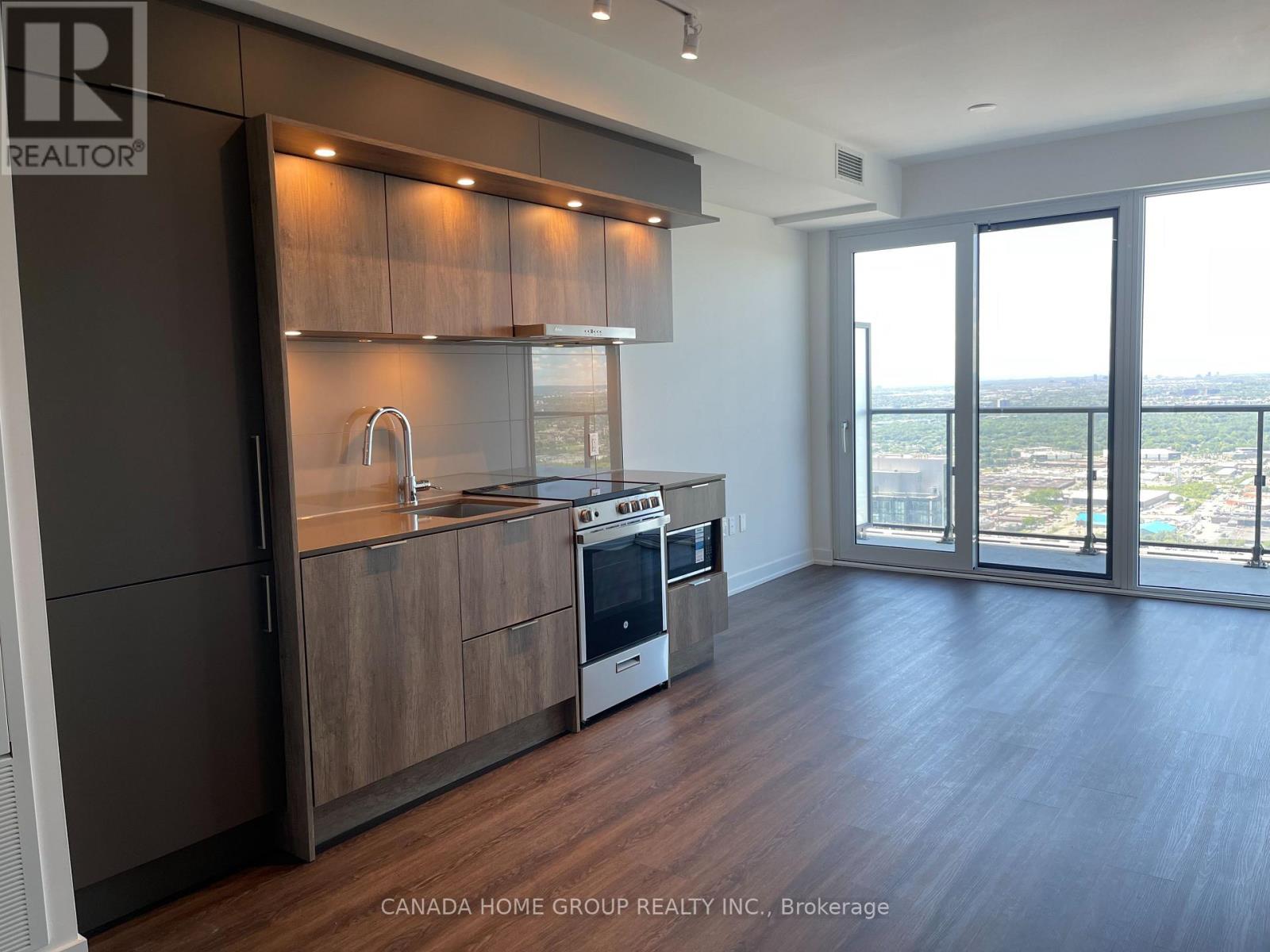 5801 - 448 Burnhamthorpe Road W, Mississauga, Ontario  L5B 0R4 - Photo 4 - W13494752