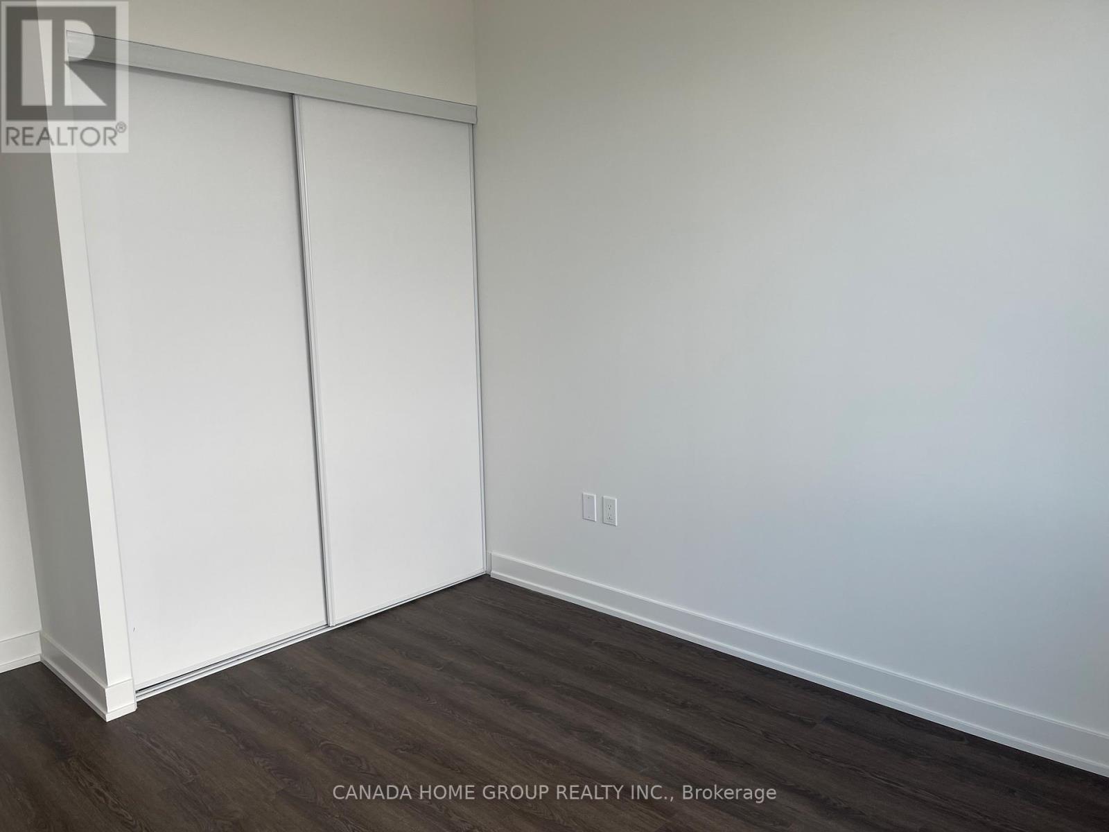 5210 - 448 Burnhamthorpe Road W, Mississauga, Ontario  L5B 0R4 - Photo 12 - W13494778