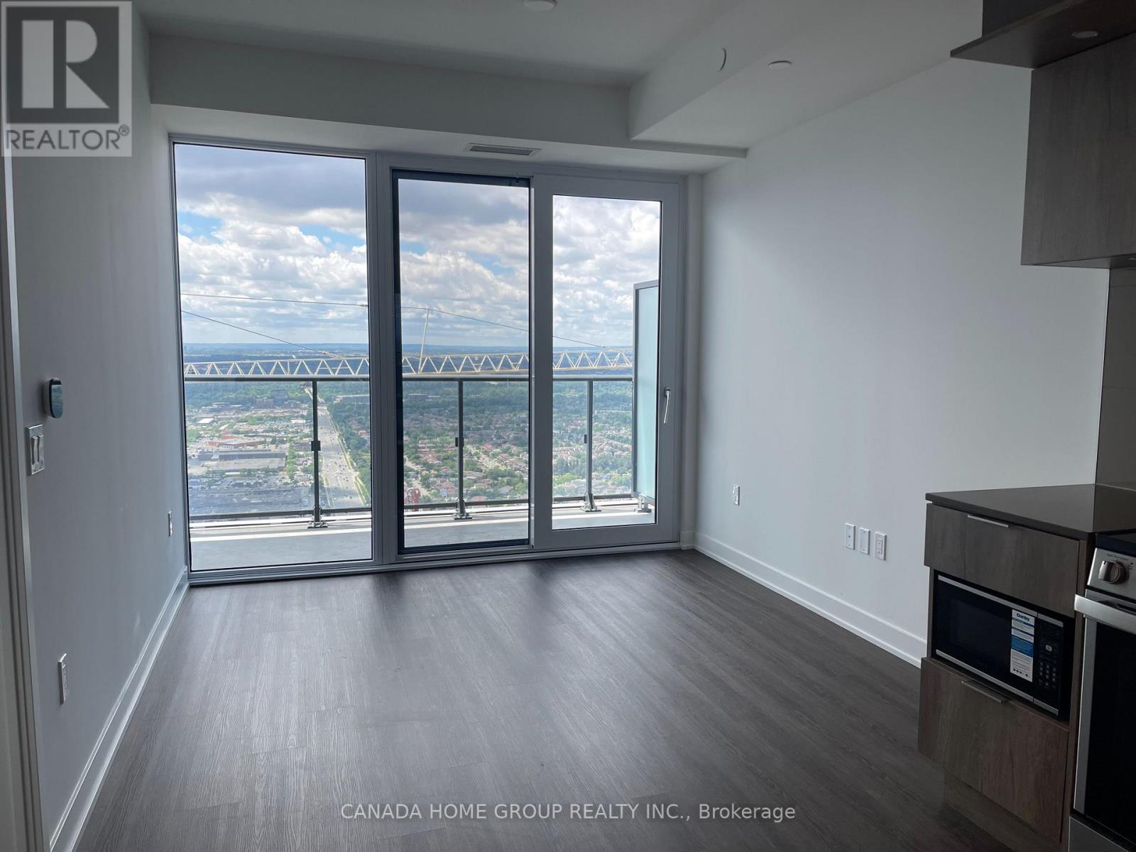 5210 - 448 Burnhamthorpe Road W, Mississauga, Ontario  L5B 0R4 - Photo 7 - W13494778