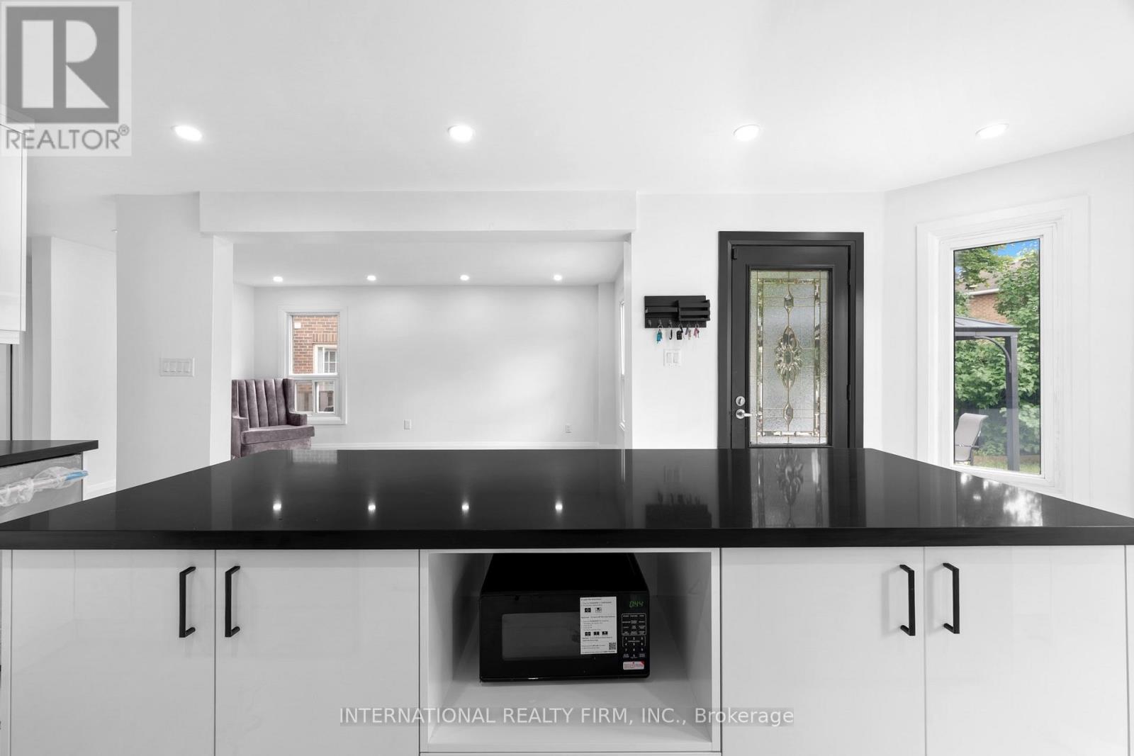 60 Major William Sharpe Drive, Brampton, Ontario  L6X 3J1 - Photo 14 - W13494802