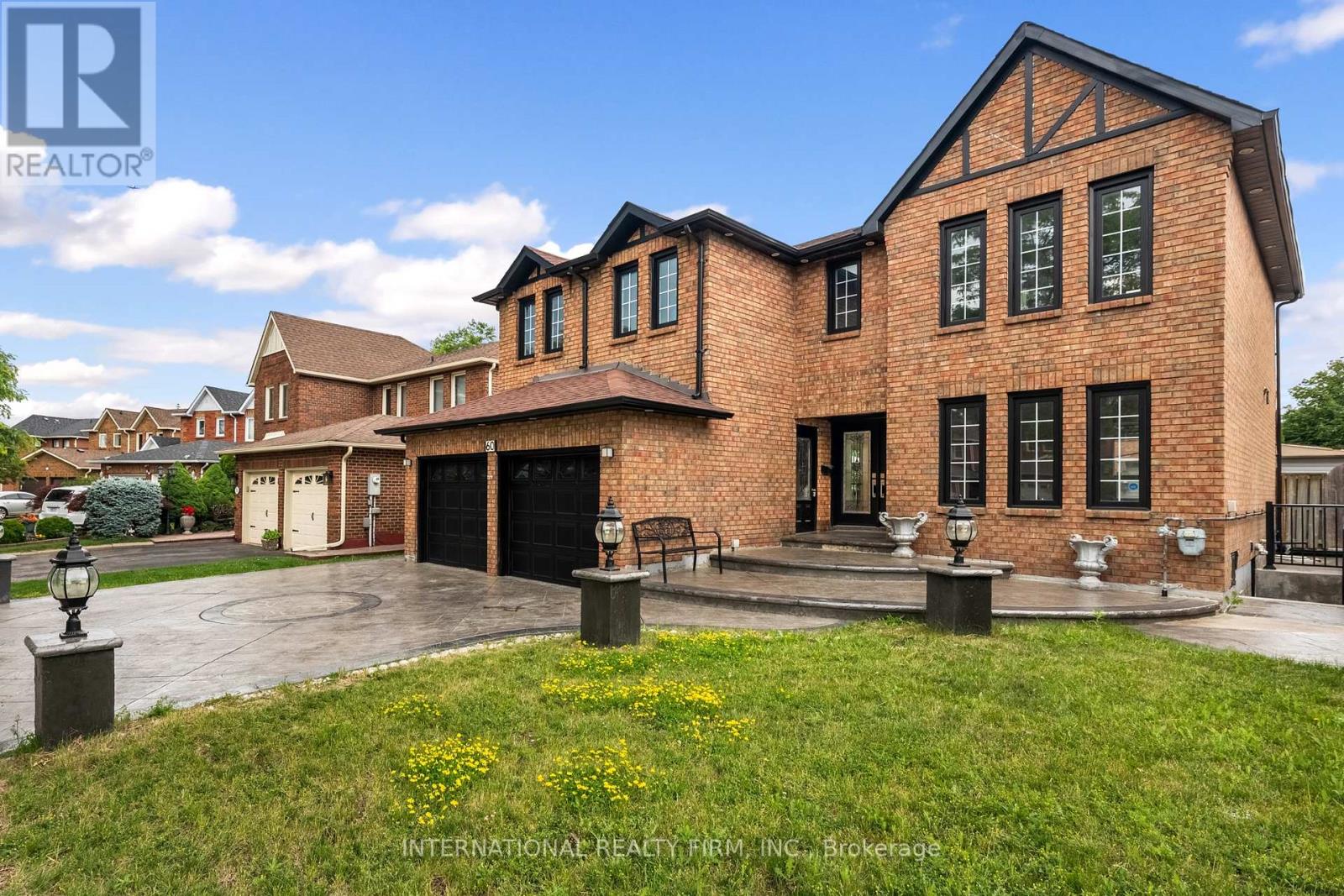 60 Major William Sharpe Drive, Brampton, Ontario  L6X 3J1 - Photo 3 - W13494802