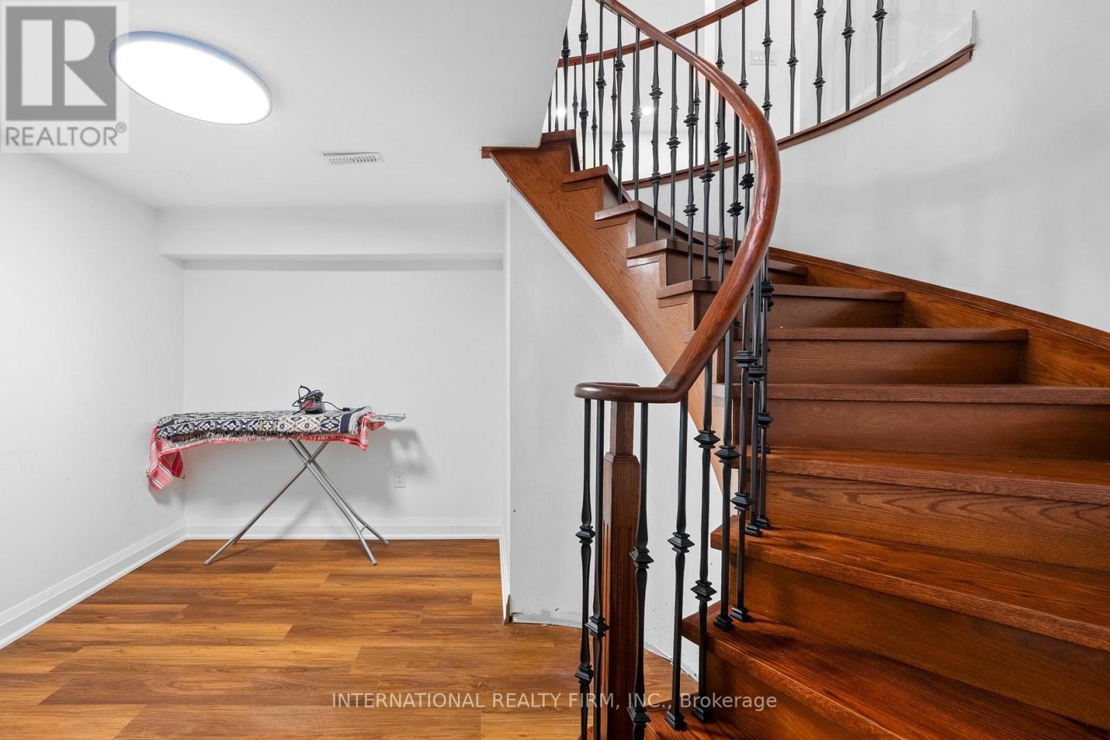 60 Major William Sharpe Drive, Brampton, Ontario  L6X 3J1 - Photo 36 - W13494802