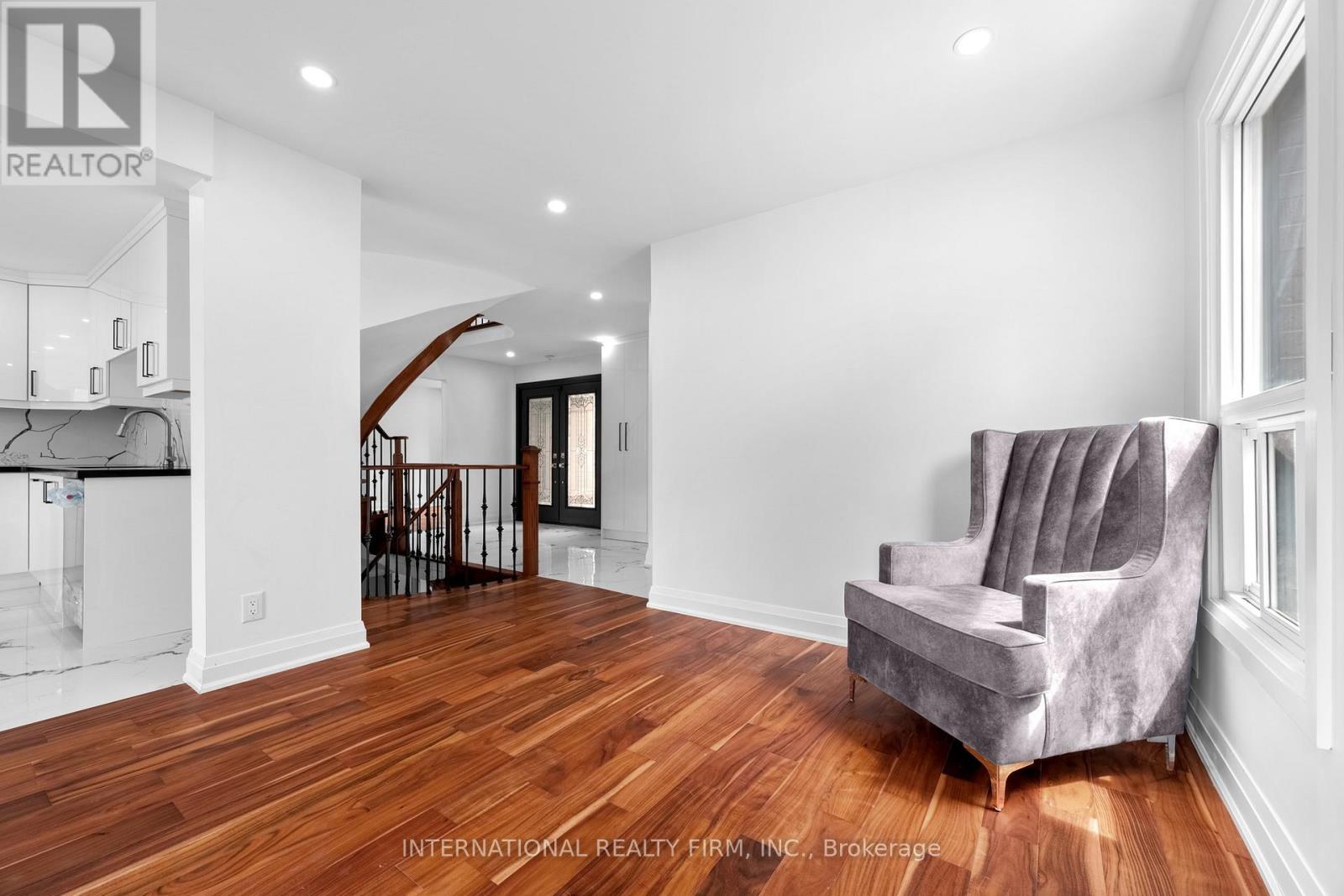 60 Major William Sharpe Drive, Brampton, Ontario  L6X 3J1 - Photo 9 - W13494802