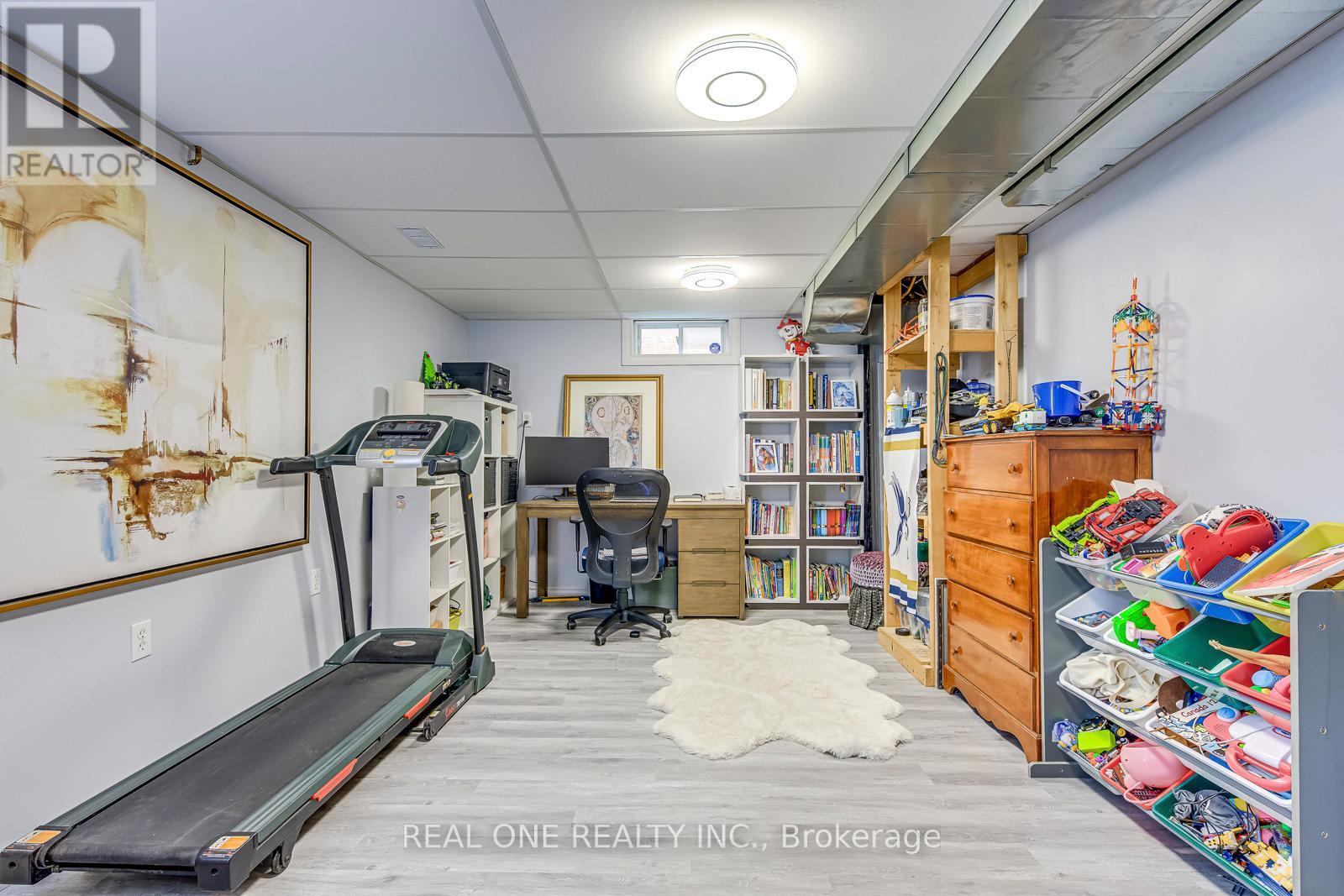 2470 Bankside Drive, Mississauga, Ontario  L5M 6E6 - Photo 31 - W13494816