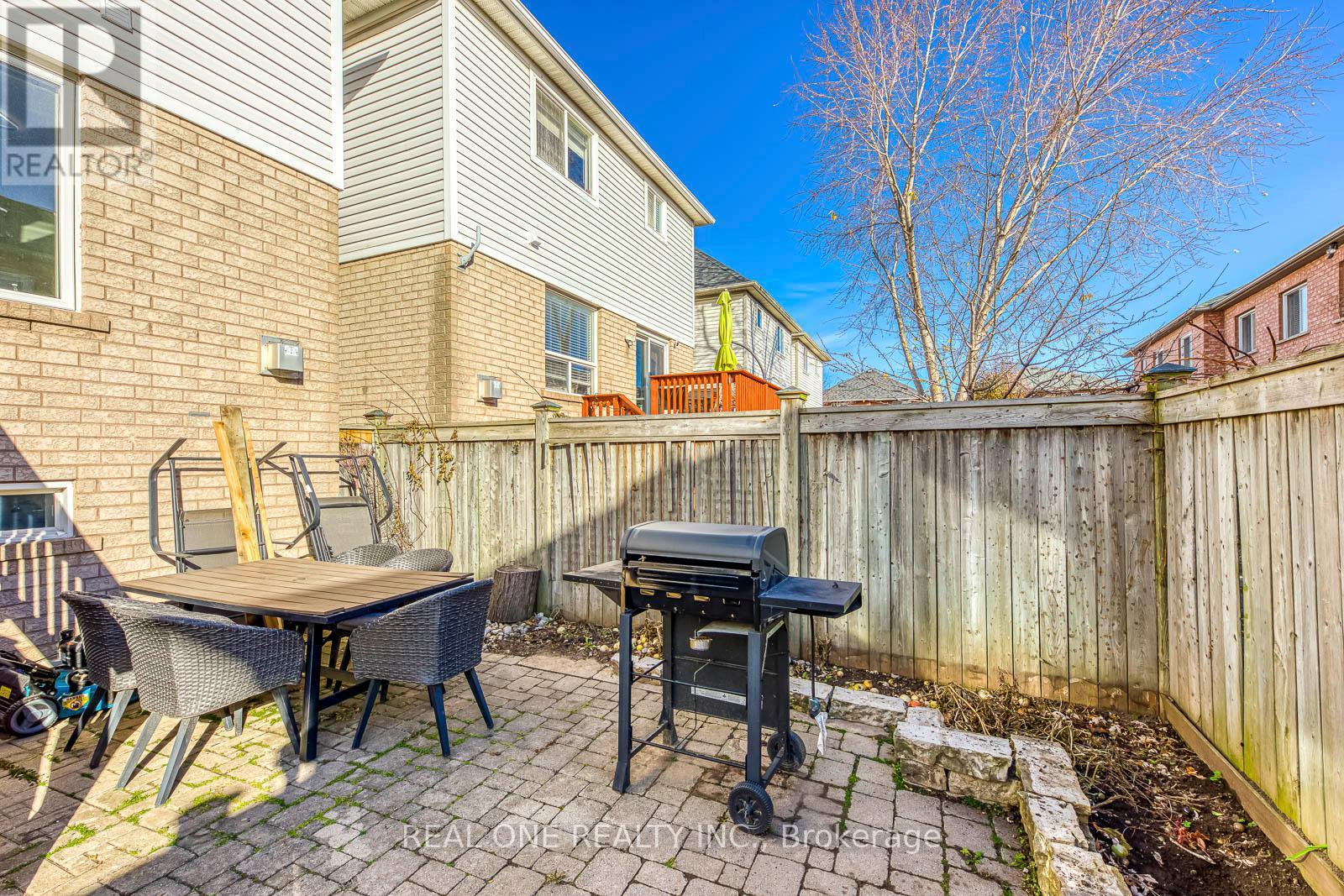 2470 Bankside Drive, Mississauga, Ontario  L5M 6E6 - Photo 40 - W13494816