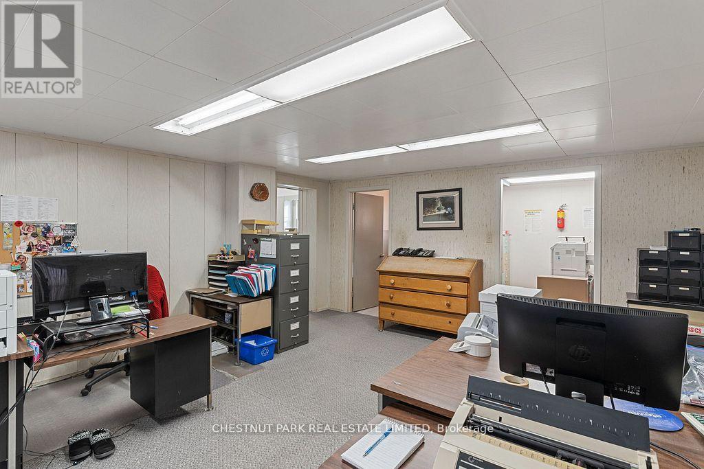 238 Highland Street, Dysart Et Al, Ontario  K0M 1S0 - Photo 19 - X12703466
