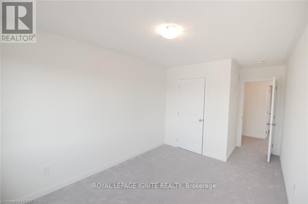 36 Oakmont Drive, Loyalist, Ontario  K0H 1G0 - Photo 25 - X13494856