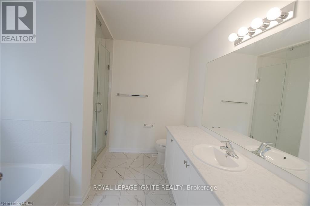36 Oakmont Drive, Loyalist, Ontario  K0H 1G0 - Photo 30 - X13494856
