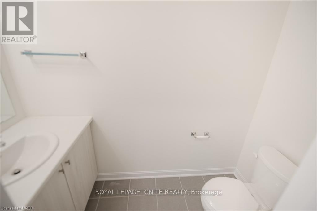 36 Oakmont Drive, Loyalist, Ontario  K0H 1G0 - Photo 34 - X13494856