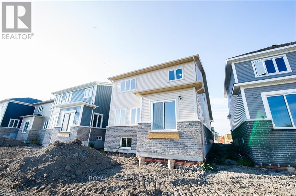 36 Oakmont Drive, Loyalist, Ontario  K0H 1G0 - Photo 7 - X13494856