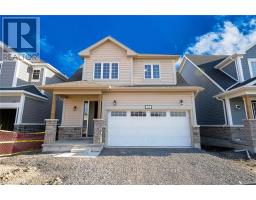 36 OAKMONT DRIVE, Loyalist, Ontario