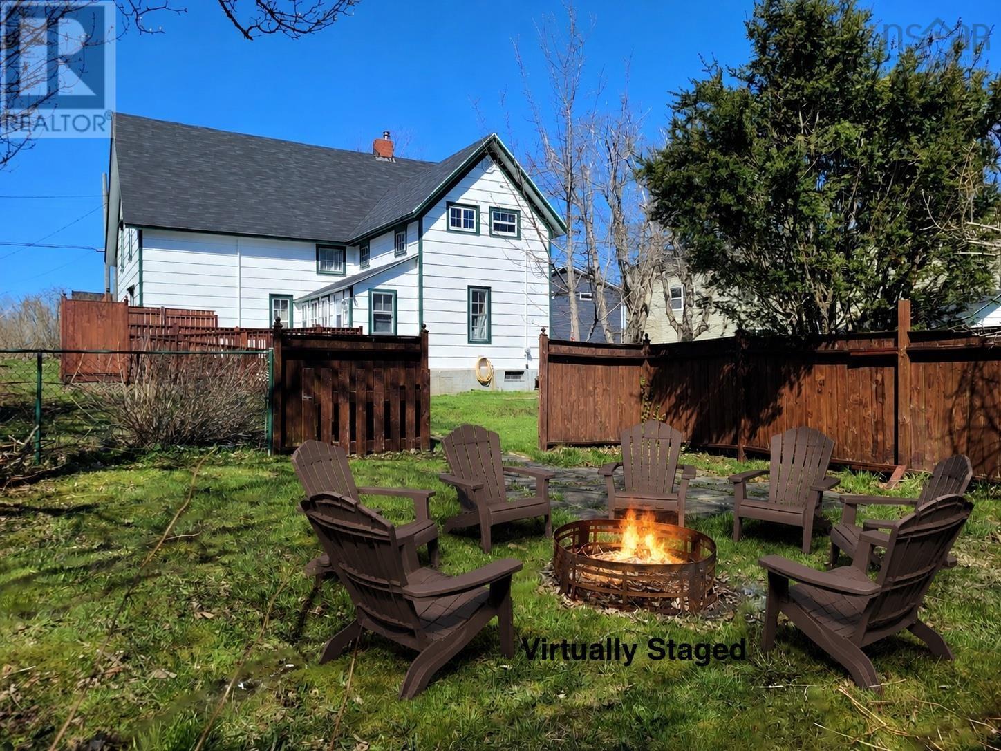 20 North Street, Lockeport, Nova Scotia  B0T 1L0 - Photo 4 - 202612028
