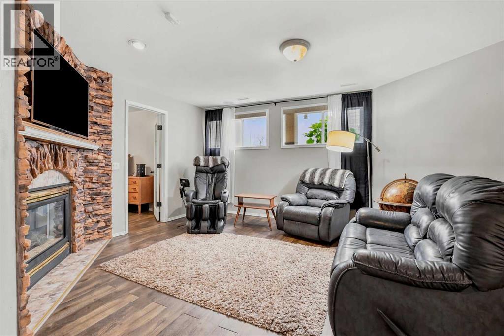 134 Andrews Close, Red Deer, Alberta  T4R 2R2 - Photo 23 - A2318451