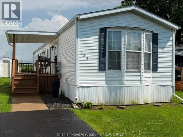 MLS# 26015293: 137 Dunkirk DRIVE, Chatham, Canada