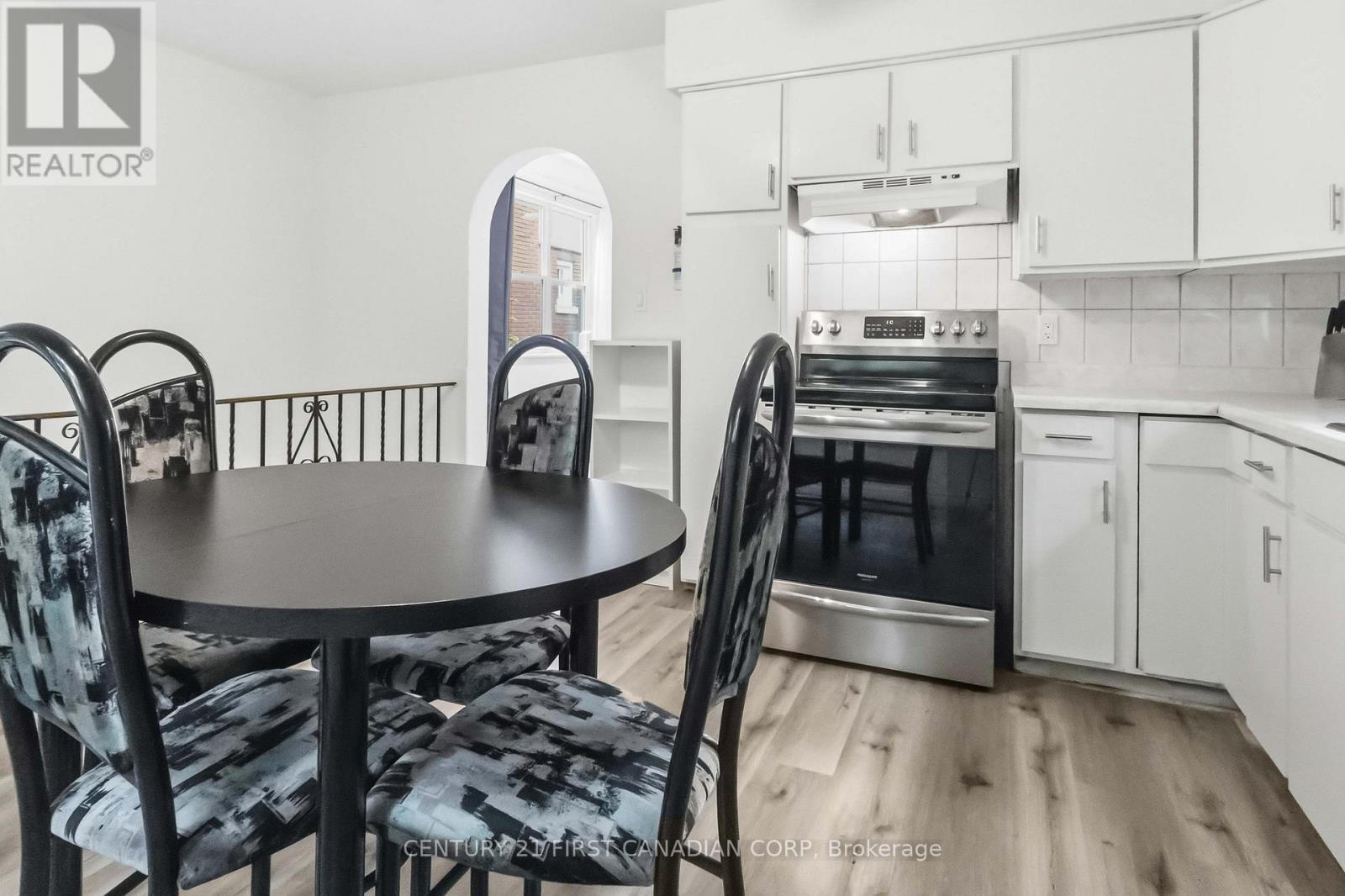 215 Bernard Avenue, London East, Ontario  N6A 2M9 - Photo 11 - X13494912