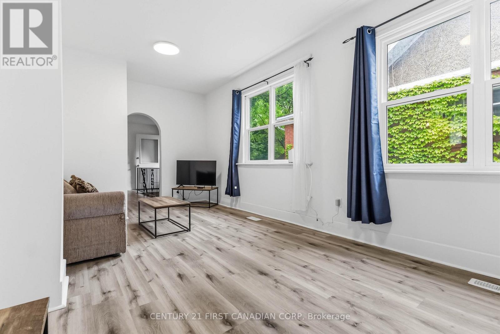 215 Bernard Avenue, London East, Ontario  N6A 2M9 - Photo 8 - X13494912