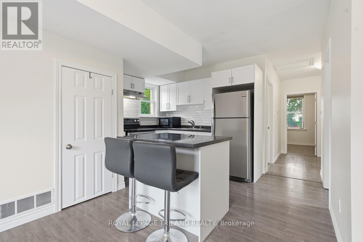 2 - 876 VAN STREET, London East, Ontario