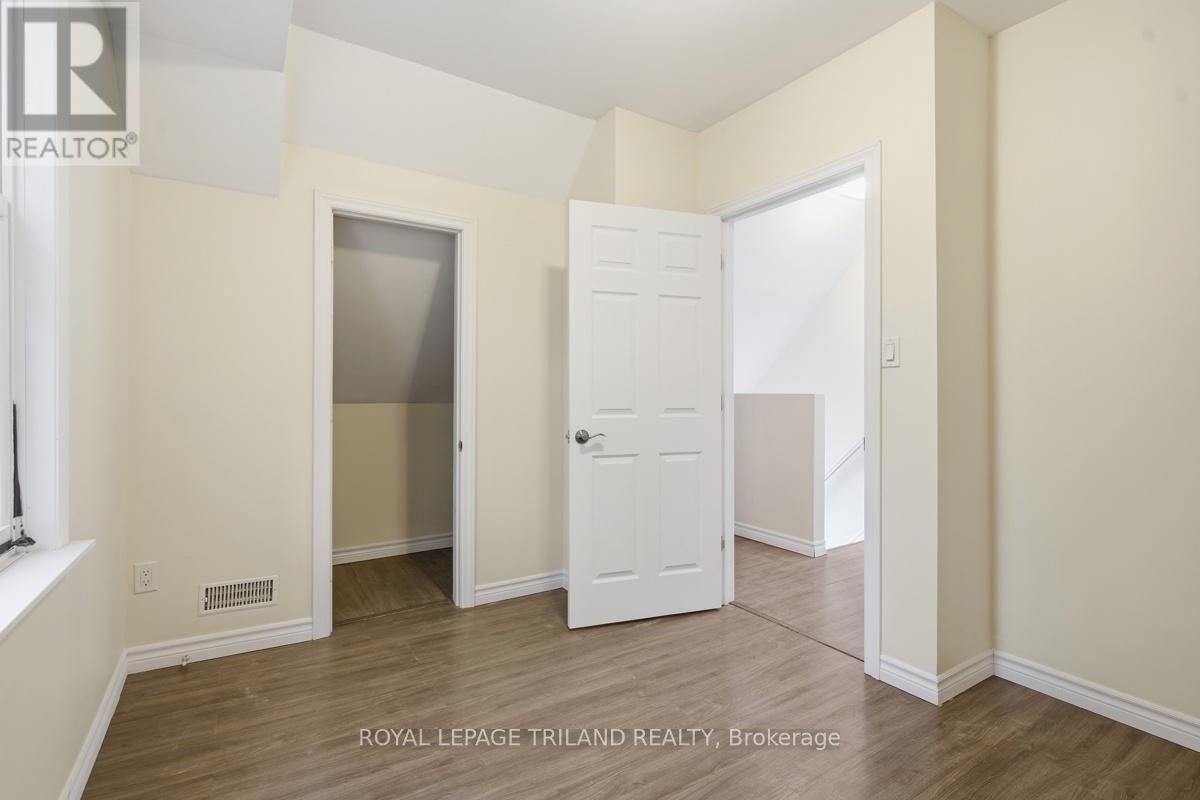 2 - 876 Van Street, London East, Ontario  N5Z 1M7 - Photo 14 - X13494928