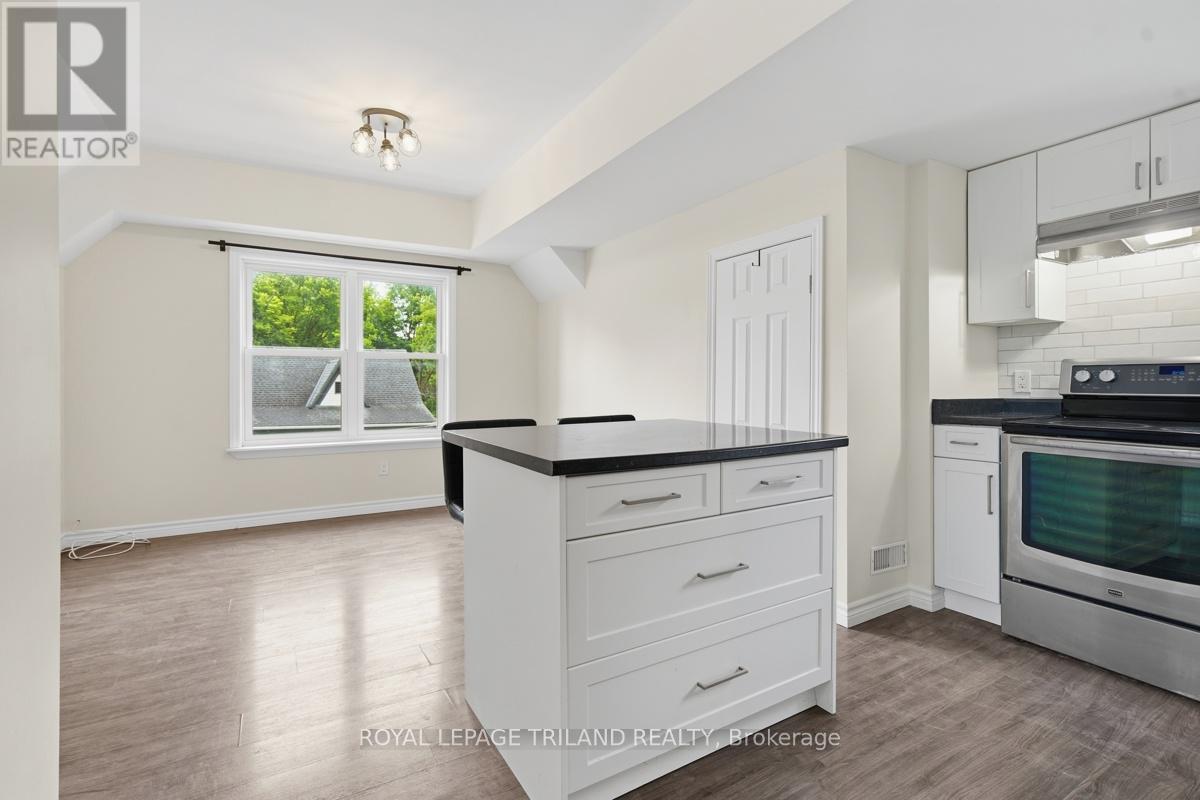 2 - 876 Van Street, London East, Ontario  N5Z 1M7 - Photo 4 - X13494928