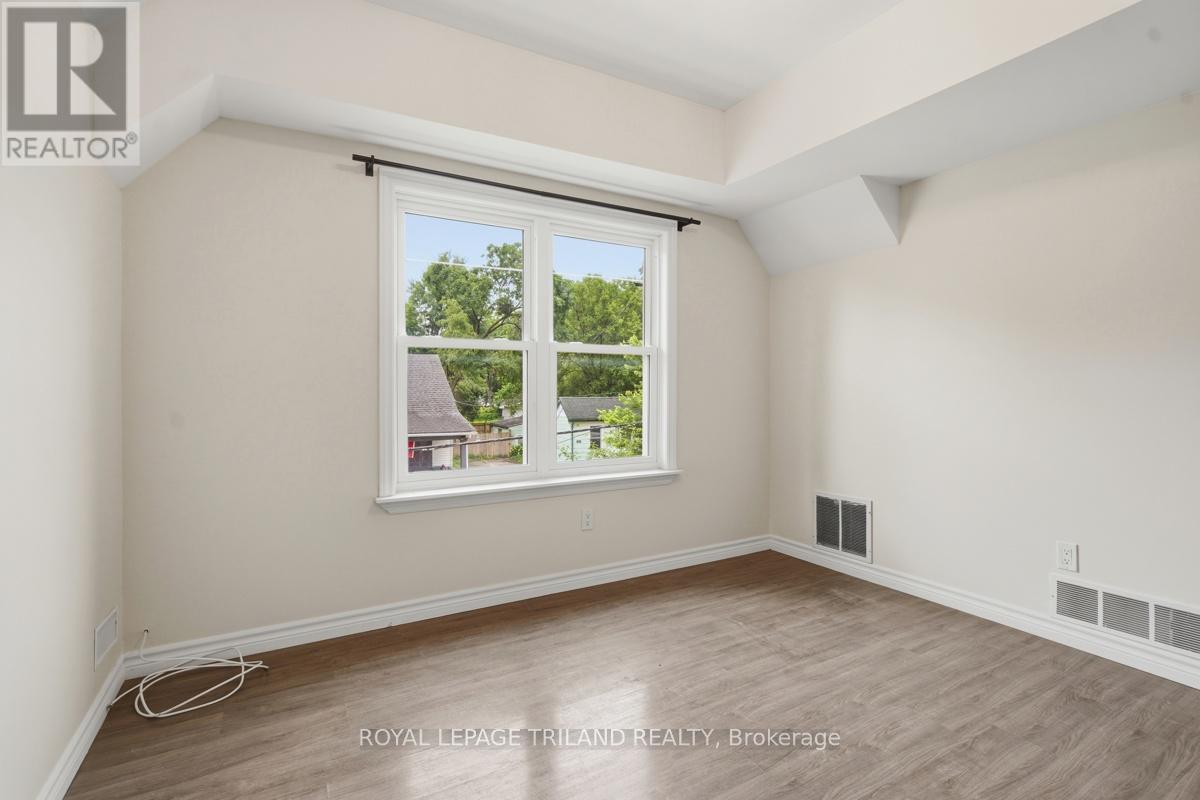 2 - 876 Van Street, London East, Ontario  N5Z 1M7 - Photo 9 - X13494928