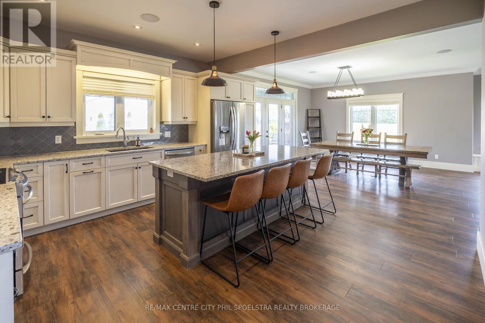 6928 Wellington Road 10, Mapleton, Ontario  N0G 2K0 - Photo 24 - X13494978