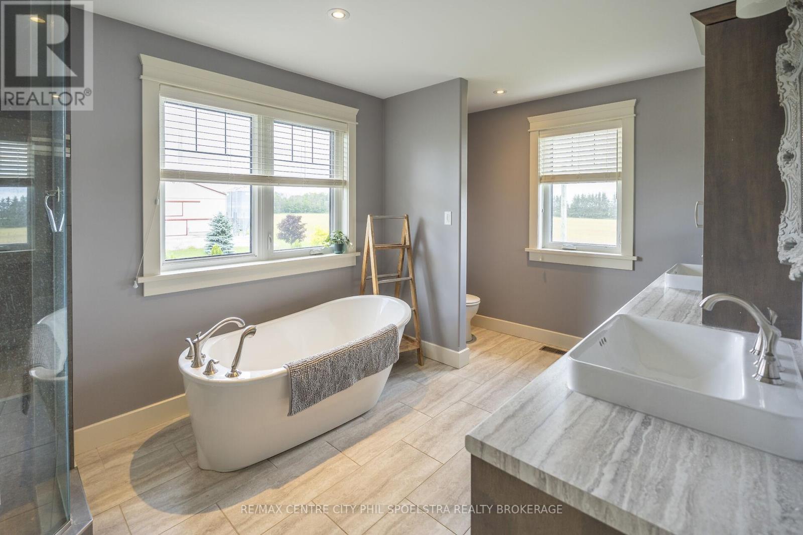 6928 Wellington Road 10, Mapleton, Ontario  N0G 2K0 - Photo 31 - X13494978