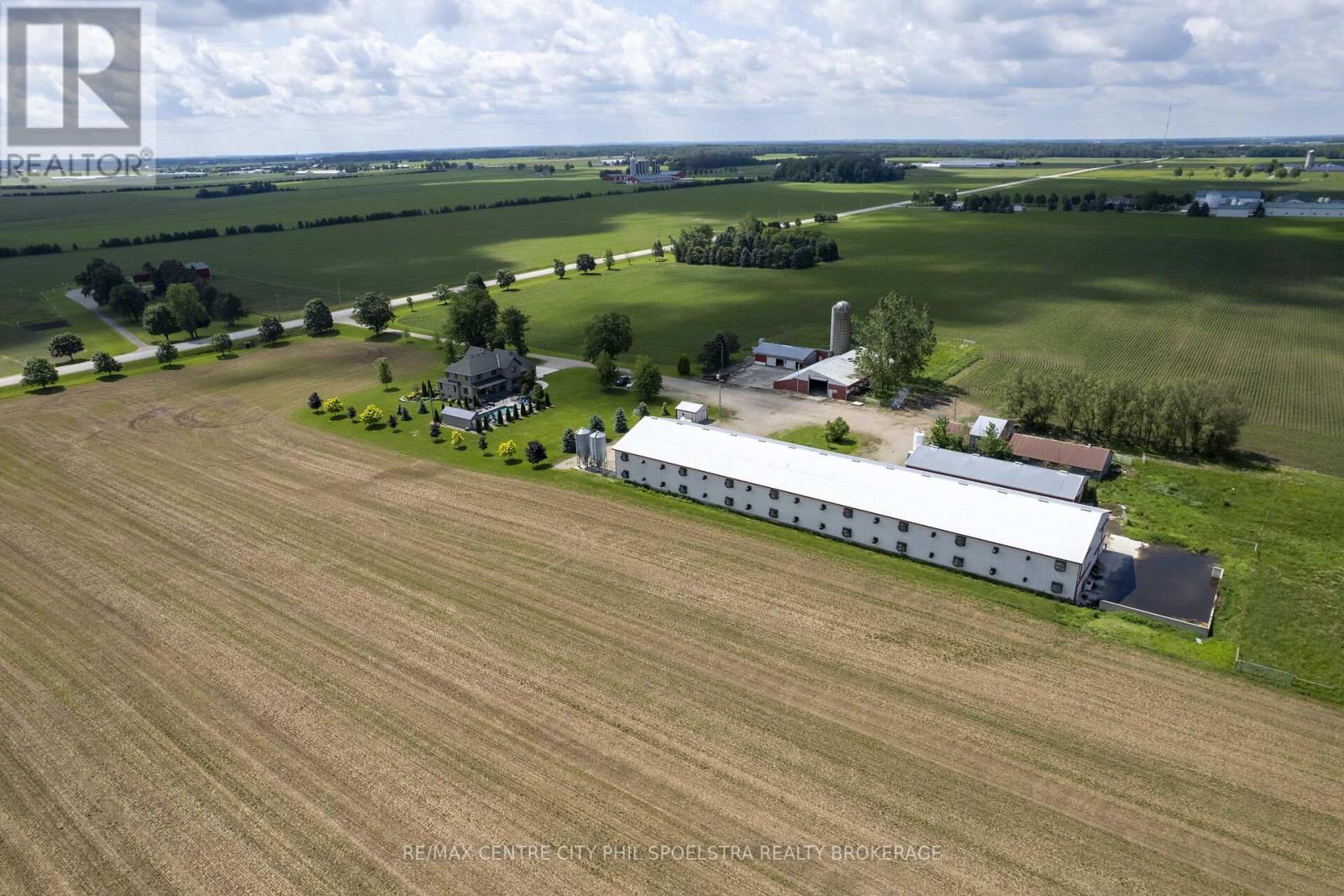 6928 Wellington Road 10, Mapleton, Ontario  N0G 2K0 - Photo 4 - X13494978