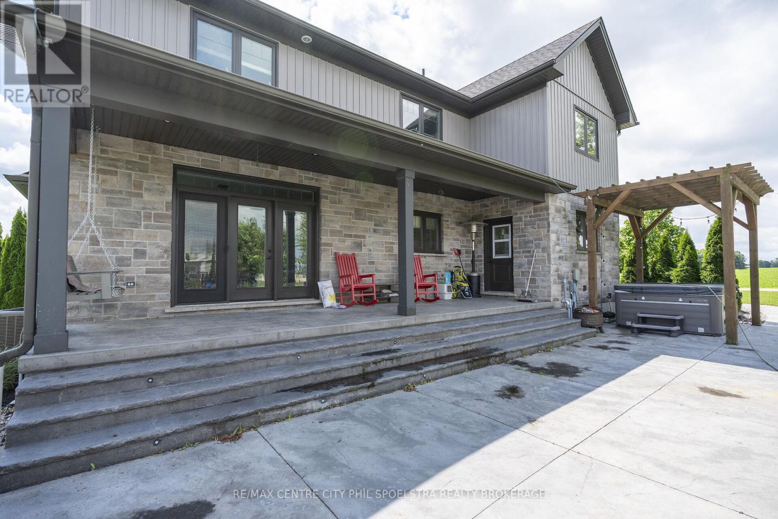 6928 Wellington Road 10, Mapleton, Ontario  N0G 2K0 - Photo 40 - X13494978