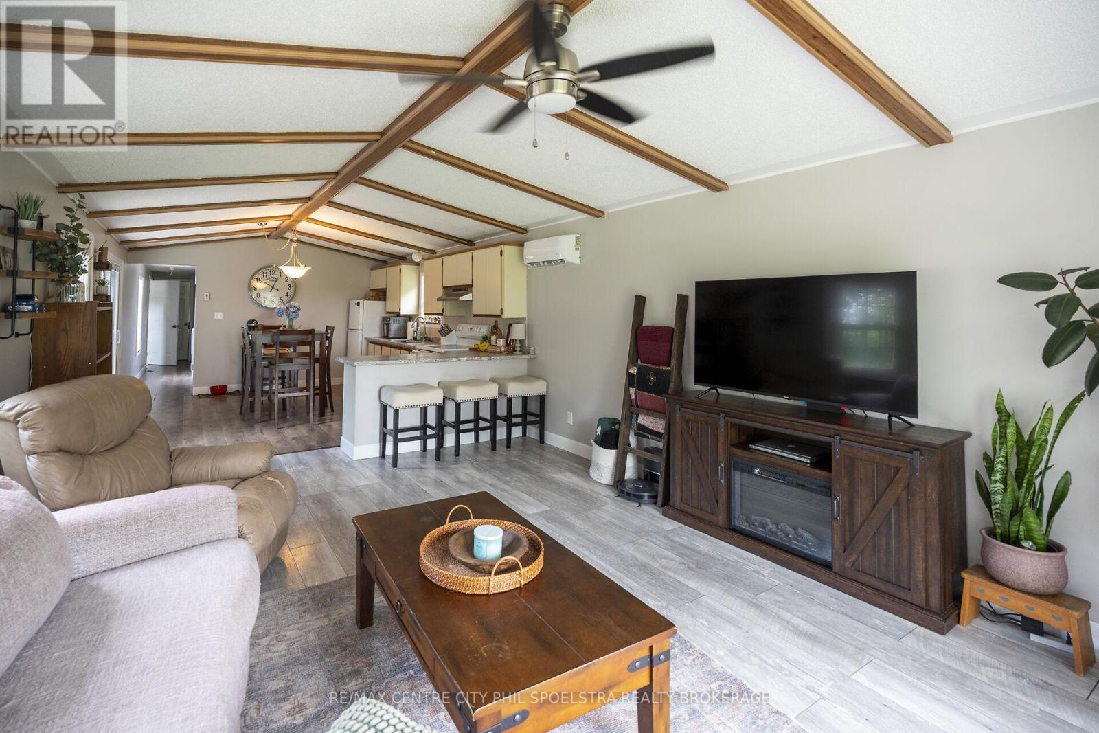 6928 Wellington Road 10, Mapleton, Ontario  N0G 2K0 - Photo 46 - X13494978