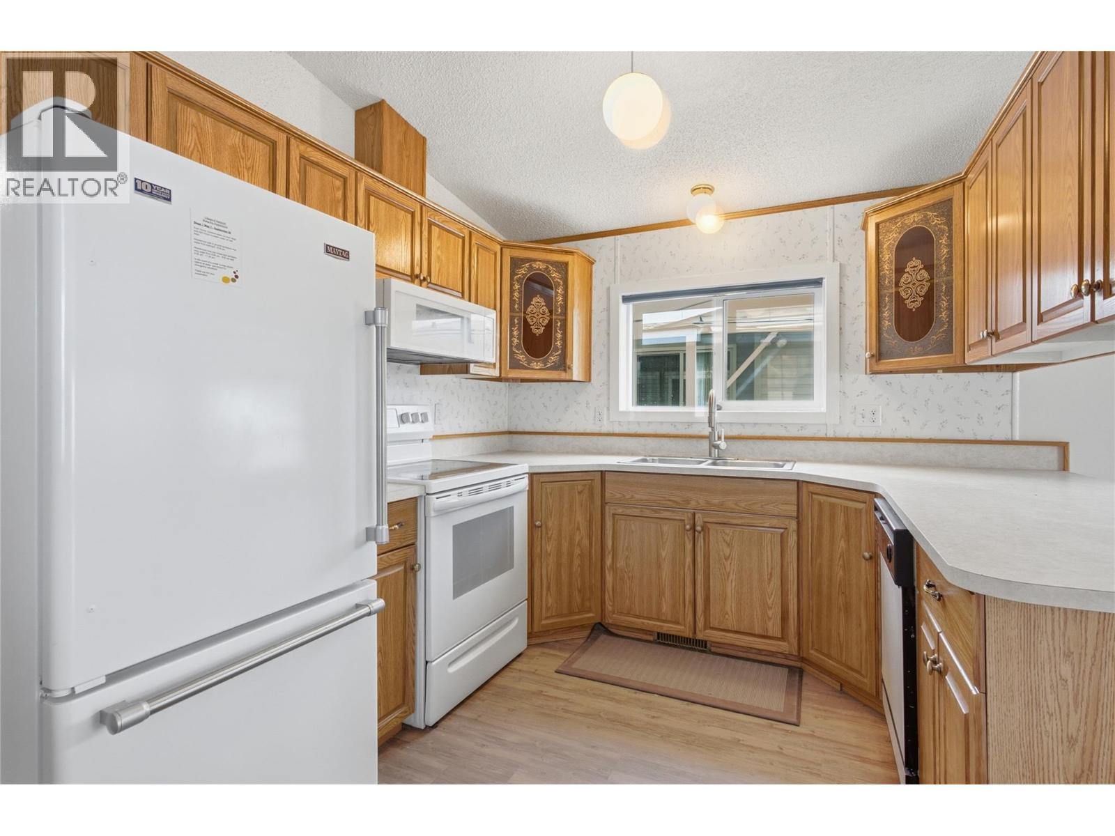 1000 Mesa Vista Court Unit# 8, Ashcroft, British Columbia  V0K 1A0 - Photo 6 - 10392495