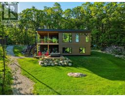 1011 OLD COTTAGE ROAD, Bracebridge, Ontario