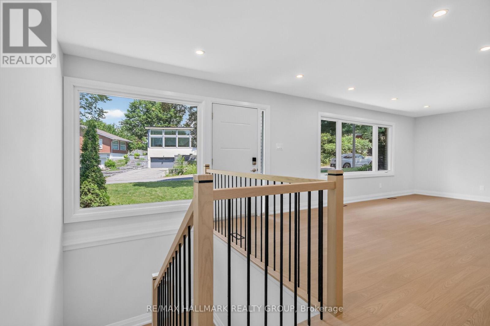 1054 Chelsea Drive, Ottawa, Ontario  K1K 0M8 - Photo 24 - X13495054