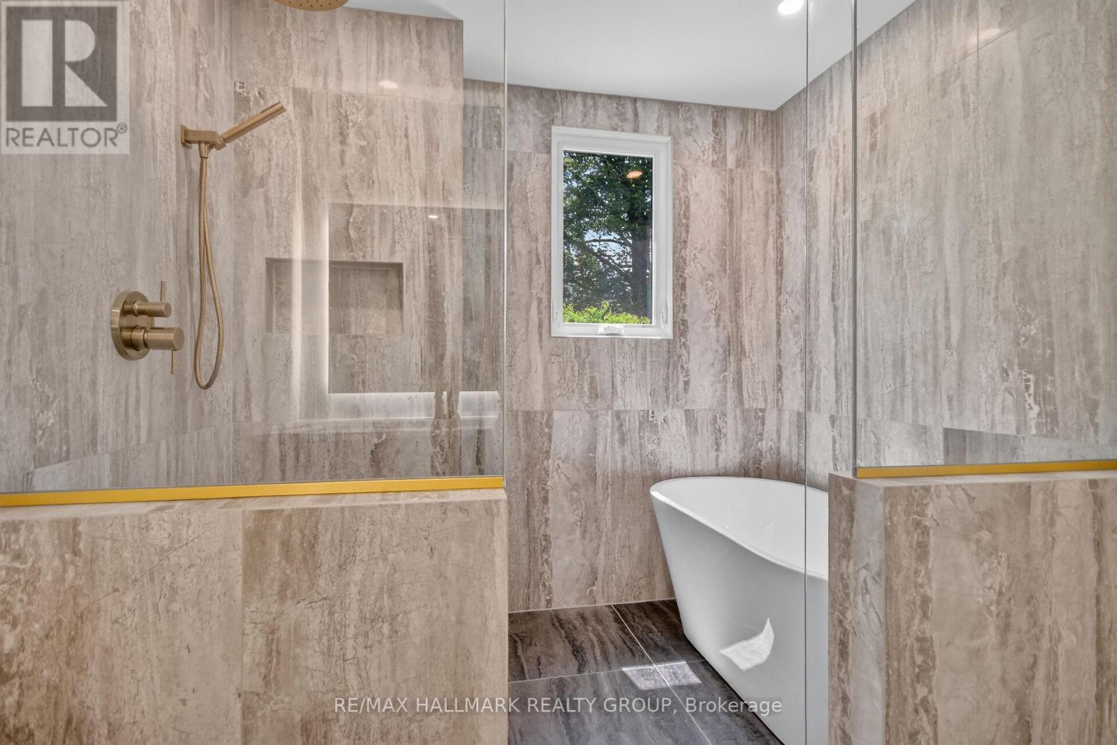 1054 Chelsea Drive, Ottawa, Ontario  K1K 0M8 - Photo 31 - X13495054
