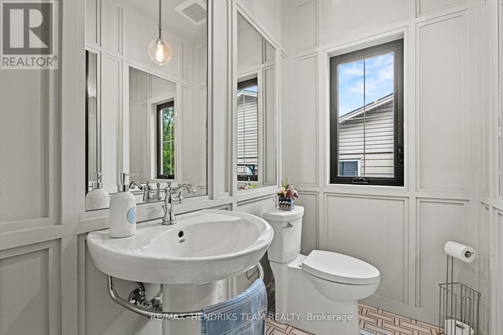 8 Stanmary Drive, St. Catharines, Ontario  L2N 5T4 - Photo 9 - X13494872