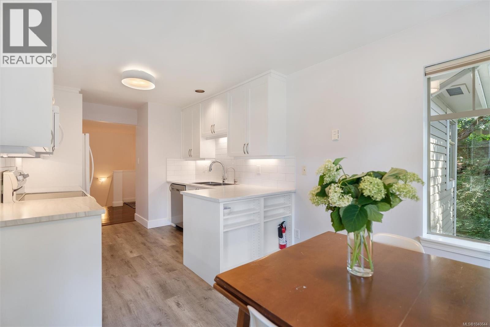 9 850 Parklands Dr, Esquimalt, British Columbia  V9A 7L9 - Photo 6 - 1040644