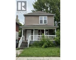 3417 CROSS, Windsor, Ontario