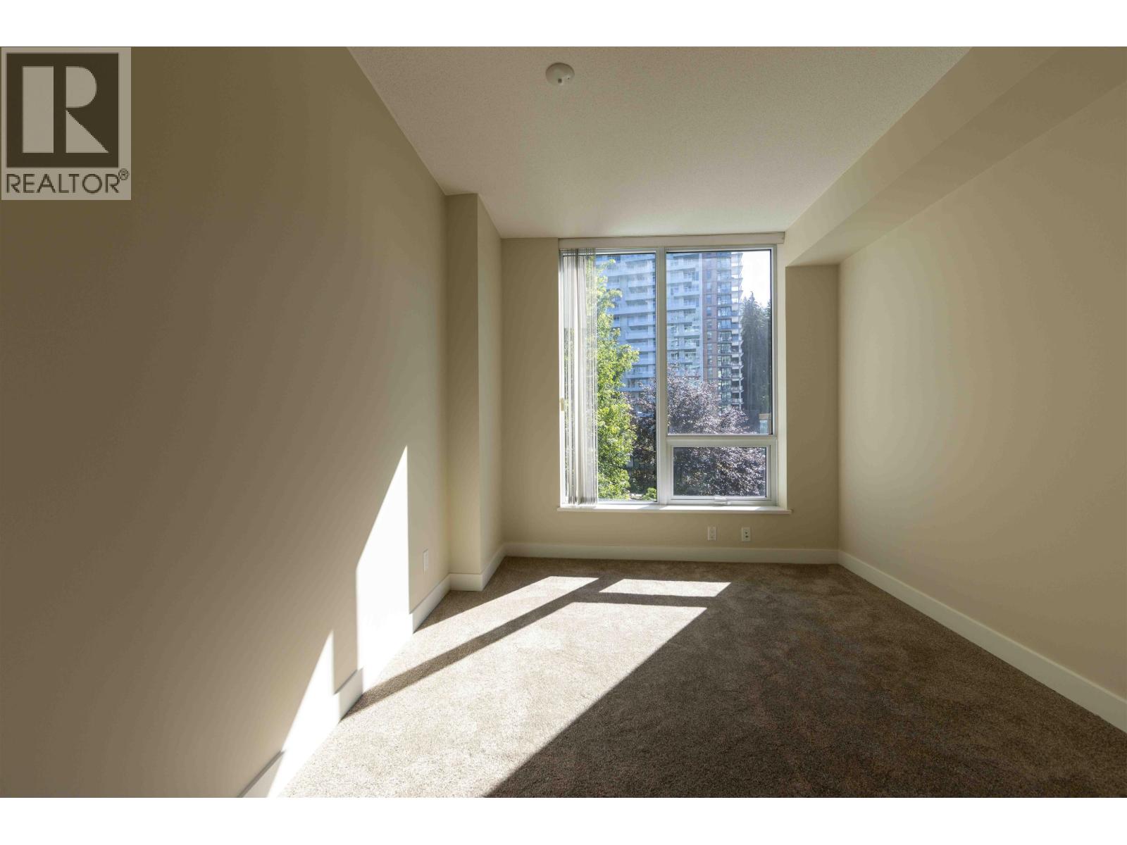 501 5728 BERTON AVENUE — photo 12