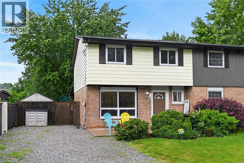 39 Dundee Drive, Caledonia, Ontario  N3W 1J8 - Photo 2 - 40843372