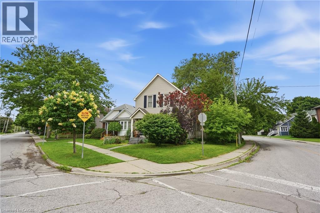 83 York Street, St. Catharines, Ontario  L2R 6C8 - Photo 3 - 40843349