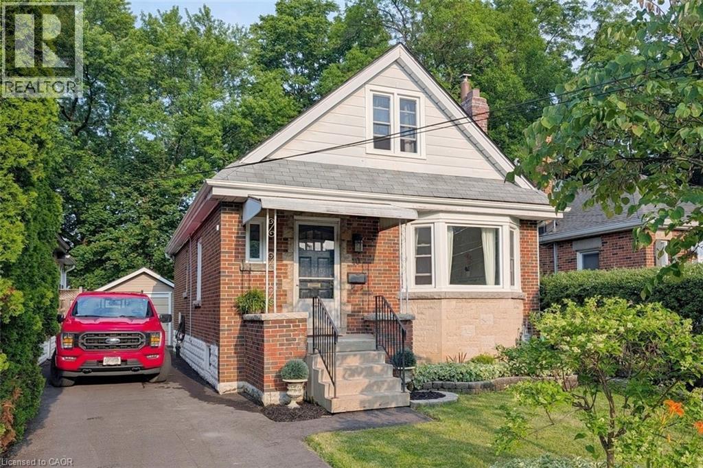 10 DORSET Place, Hamilton, Ontario