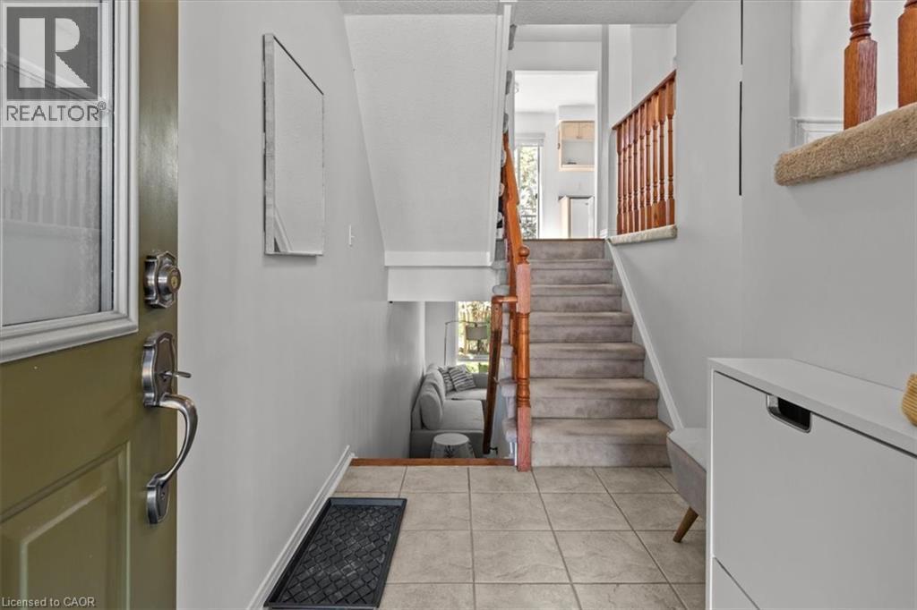 373 Fairgate Way, Oakville, Ontario  L6H 6Y1 - Photo 11 - 40843127