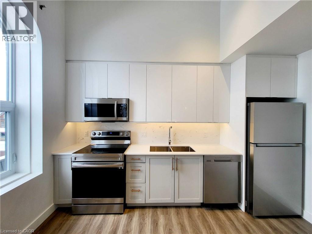 75 Huron Street Unit# 204, New Hamburg, Ontario  N3A 1K1 - Photo 2 - 40842776