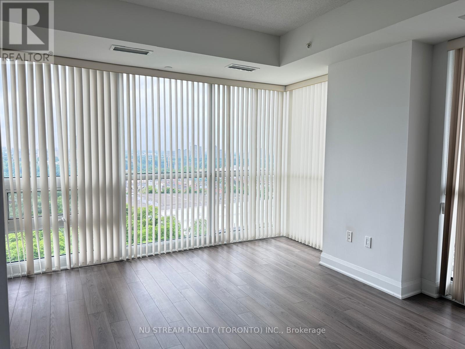 1605 - 160 Vanderhoof Avenue, Toronto, Ontario  M4G 0B7 - Photo 5 - C13216114