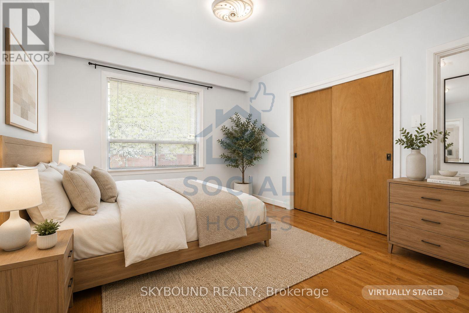 44 Tinder Crescent, Toronto, Ontario  M4A 1L3 - Photo 19 - C13455738