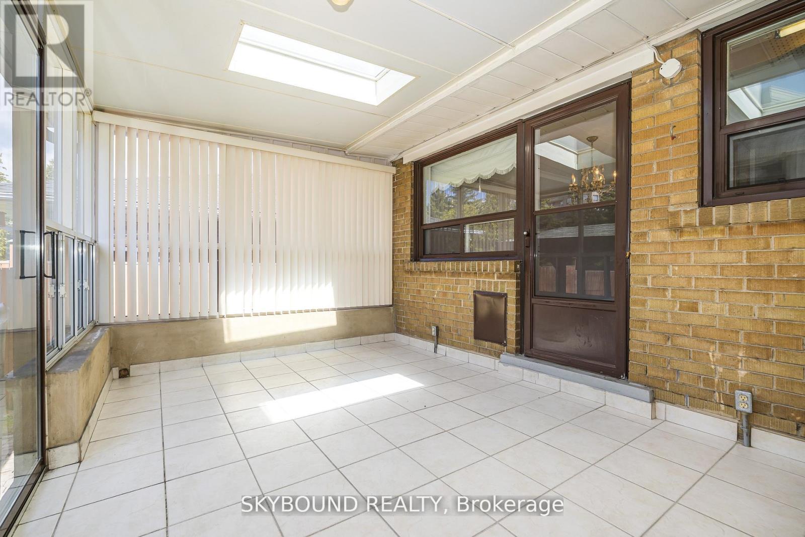 44 Tinder Crescent, Toronto, Ontario  M4A 1L3 - Photo 26 - C13455738