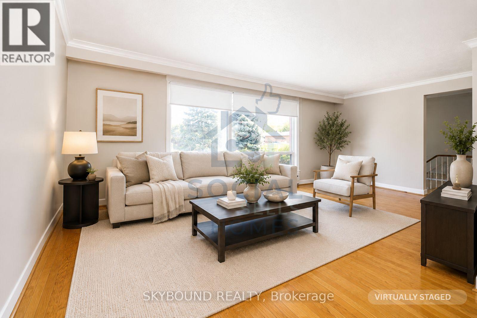 44 Tinder Crescent, Toronto, Ontario  M4A 1L3 - Photo 7 - C13455738