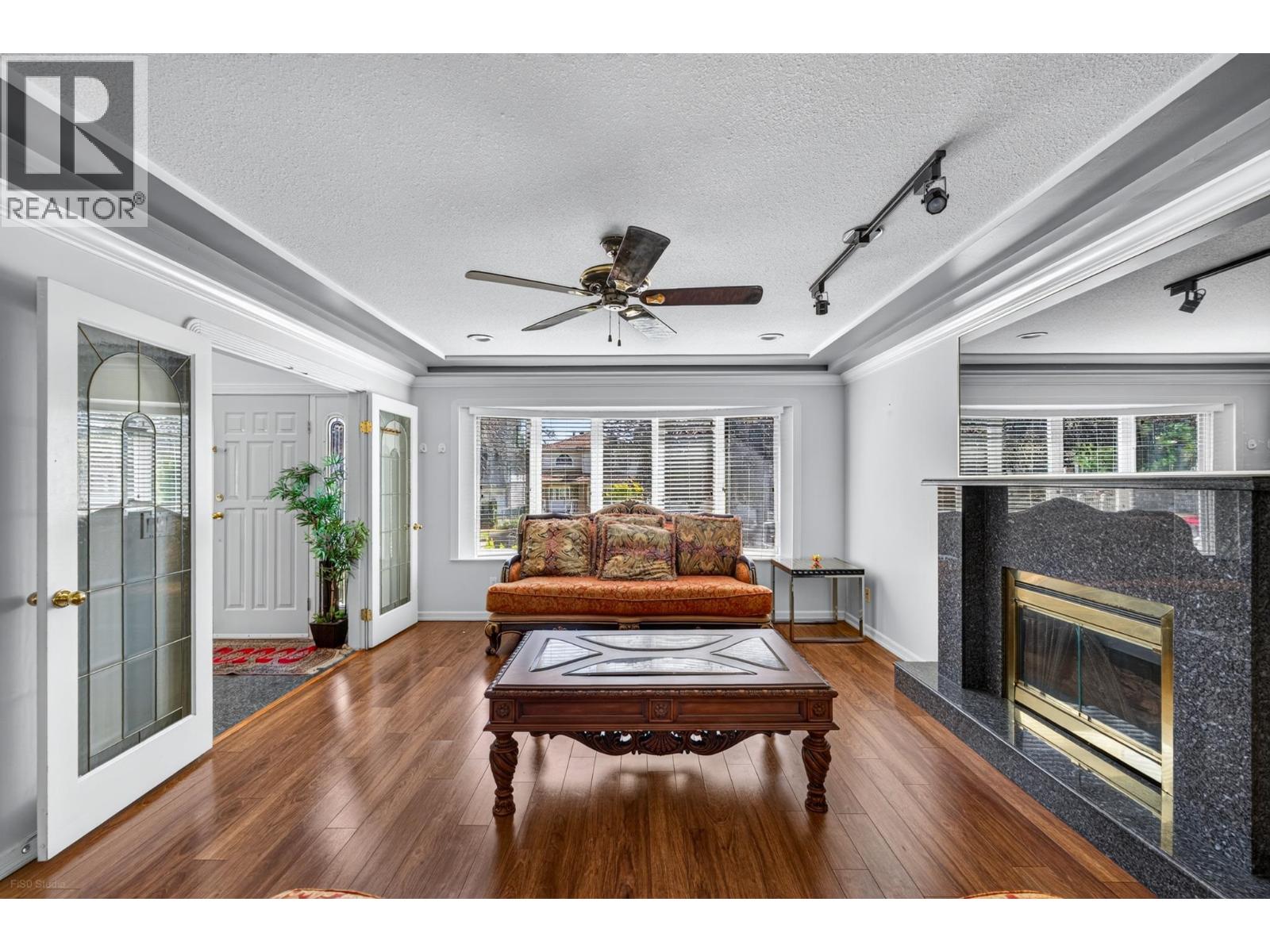 1033 E 39th Avenue, Vancouver, British Columbia  V5W 1K9 - Photo 4 - R3138701