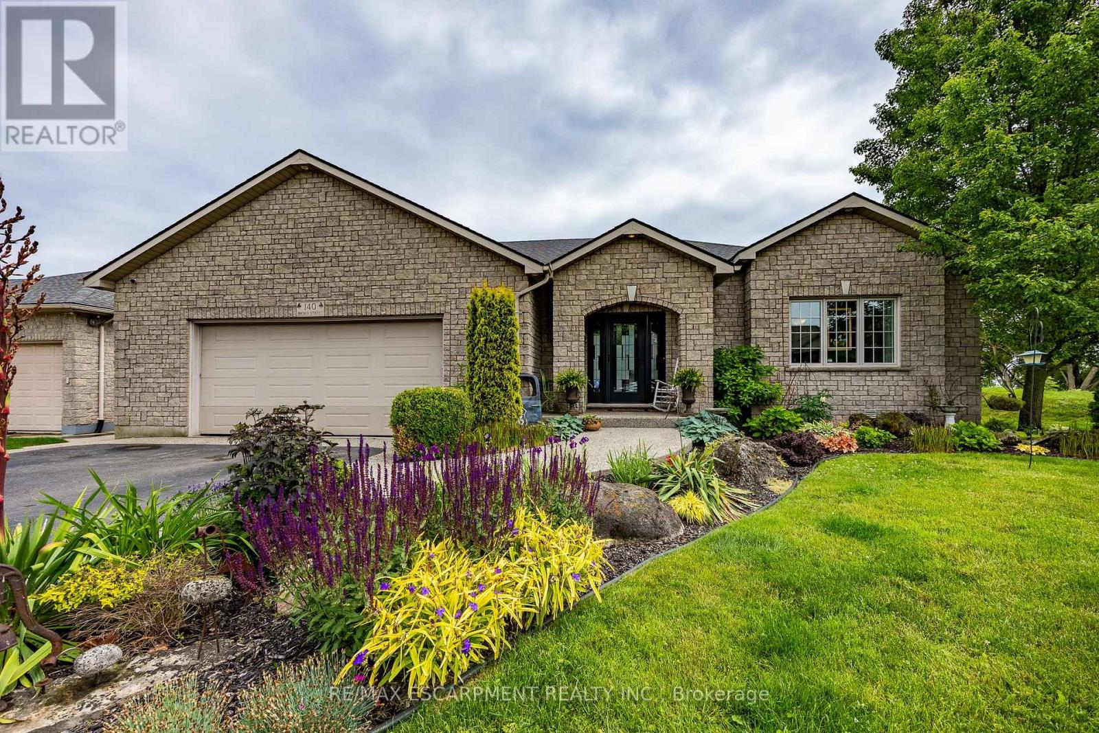 140 Brown Street, Norfolk, Ontario  N0A 1N7 - Photo 2 - X13486806